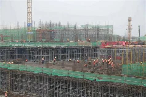 安徽省公共卫生临床中心（阜阳）项目加速建设 - 阜阳市重点工程建设管理处