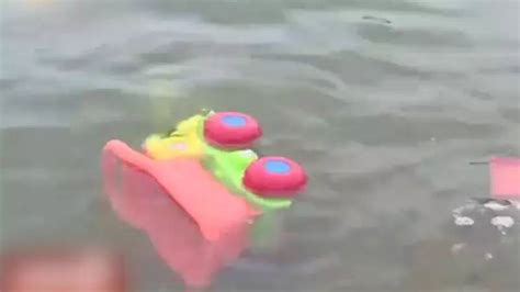 女孩为救伙伴落水 溺亡前向7岁弟弟大喊：快走 别救我！