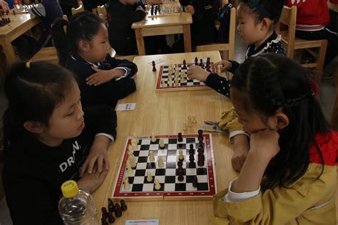 “棋”乐无穷 精彩对决——经开区第二届青少年（幼儿）棋类比赛顺利举行