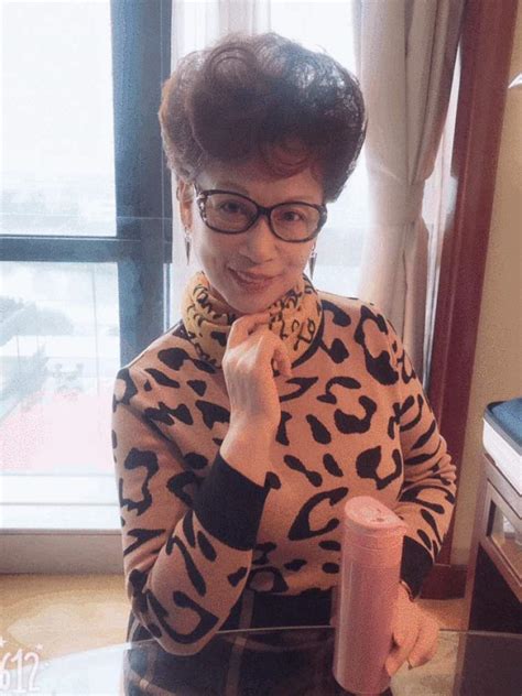 上海阿姨头上最靓的发型，我们做了一点采访 - 周到上海