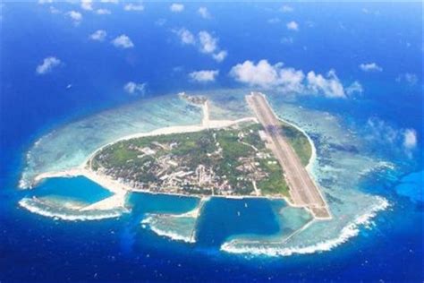 永暑岛面积明明比永兴岛大，三沙市政府驻地，为何却选择永兴岛？