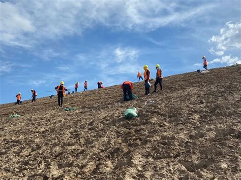 持续更新丨内蒙古阿拉善左旗一露天煤矿发生坍塌事故 坍塌原因正在进一步调查中