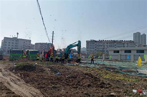 国庆我在岗：建设者坚守一线 快速推进重点项目建设_滁州市南谯区人民政府