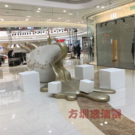 玻璃钢城堡美陈雕塑深圳商场主题活动现身-玻璃钢雕塑厂