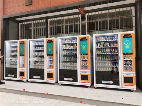 自动售货机的内部结构是怎样的？一台智能售货机需要比传统自动售货机多哪些硬件设备？ - 知乎