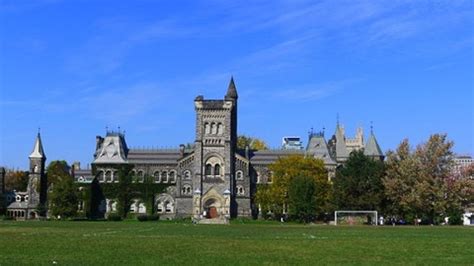 多伦多大学简介由来_多伦多大学全景图片及位置-小站留学
