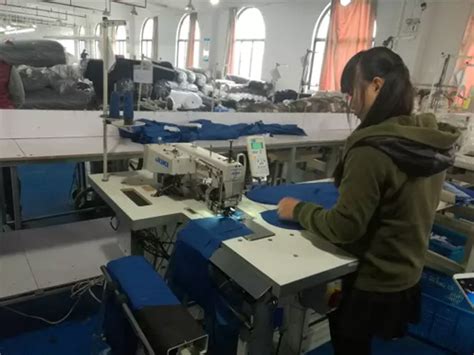 新疆创业和管理人才培训调研团走进拉波尼、波司登、海门工业园-纺织服装周刊