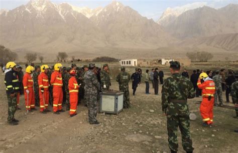 新疆喀什地震已造成8人死亡 救援已全面展开(图)-行业动态-资讯频道-特种装备网