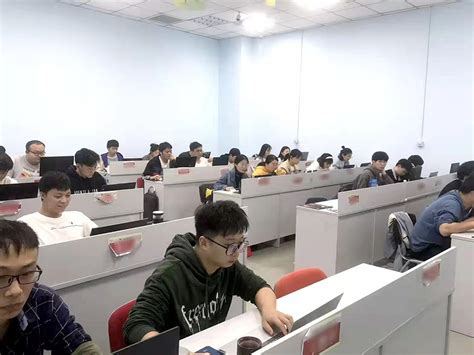 郑州云和数据培训学校-高端ICT技术人才培养