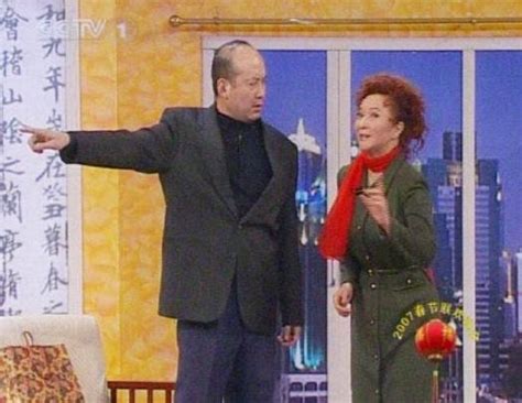 二十年前，冯巩和郭冬临的经典相声小品段子，包袱不断，太搞笑了_腾讯视频