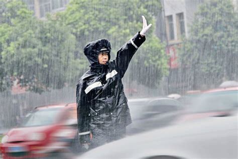 暴雨的定义及分类 - 广西站专题 -中国天气网