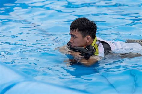 一键报警 智能防溺水 | 德州首家校园智慧游泳馆启用_德州24小时