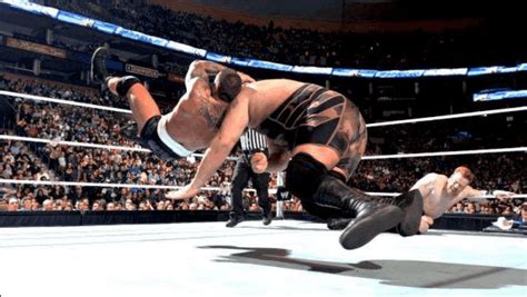 WWE：巴蒂斯塔学习李小龙，一言不合单手掀沙发，MVP吓得秒怂！_高清1080P在线观看平台_腾讯视频