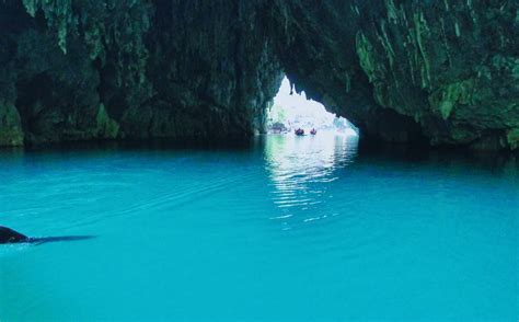 三门海, 洞里很美, 清水如碧玉一般, 奇石嶙峋, 恍如仙境