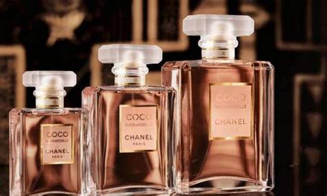 最受欢迎十大女士香水 十大公认最好闻的香水 - 神奇评测