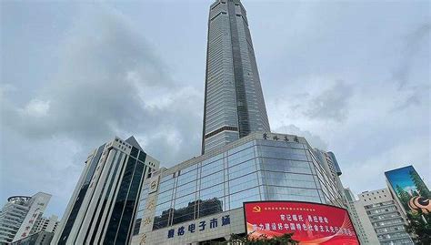 深圳高楼突然摇摆，天气是主要原因？分析：可能和这个涡街有关