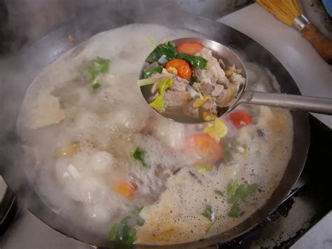 【黄哈儿耙牛肉汤锅的做法步骤图，怎么做好吃】黄哈儿添香调料_下厨房