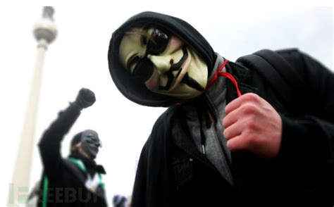 世界最大黑客组织:匿名者 曾攻陷美国FBI网站数小时_探秘志