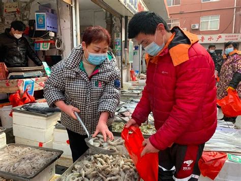 生意火爆，菏泽海鲜市场热闹起来了！