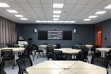 智慧教室3-山东科技大学网络安全与信息化办公室
