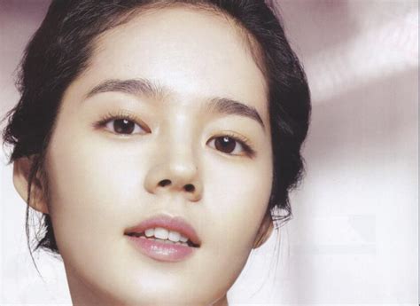 韩国21岁女演员因太童颜演小学生 究竟发生了什么？