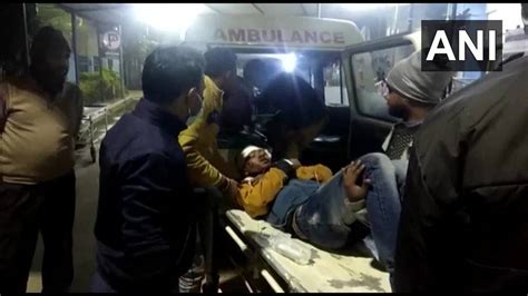印度西孟加拉邦多车相撞 致13人死亡18人受伤 - 封面新闻