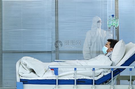 患者躺在医院病床上高清图片下载-正版图片501903633-摄图网