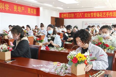 亳州学院青春心向党 建功新时代 亳州学院召开2022年“十佳大学生”表彰大会