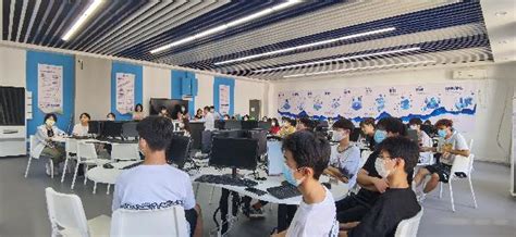 电子商务专业实训室-商学院-滁州职业技术学院