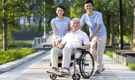 二十大报告强调发展养老事业及产业 物业发力居家养老未来可期_服务_体系_老龄化