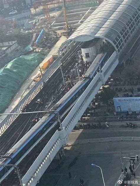 南京地铁1号线突发故障，官方：正在全力排查原因 - 封面新闻