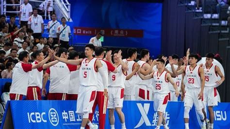 对阵蒙古只赢4分！中国大运男篮终获首胜，张宁单骑救主|张宁|蒙古|男篮_新浪新闻