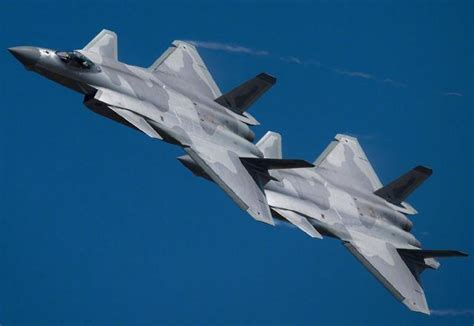 美军承认：歼-20生产速度远超预期，两大进步成超越F-22关键_军事频道_中华网