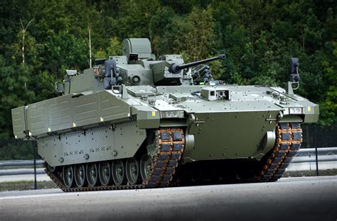因“火力强大”台军决定增产21辆“云豹”装甲车