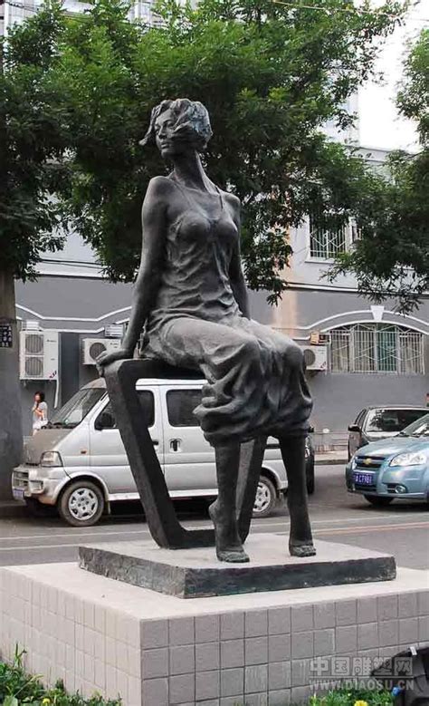 党史博物馆伟业雕塑,雕塑艺术,文化艺术,摄影素材,汇图网www.huitu.com