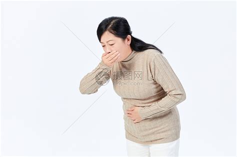 中年女性身体不适呕吐高清图片下载-正版图片501685060-摄图网