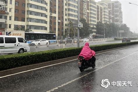 北京暴雨雷电大风冰雹四预警齐发 乌云密布雨水倾盆而下-图片-中国天气网
