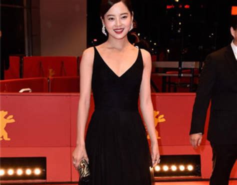 精选辛芷蕾(Xin Zhilei)在上海电影节《长江图》定档发布会中的图册-万佳直播吧