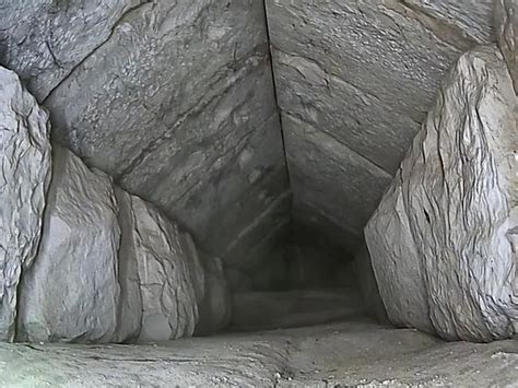 丹尼索瓦：古人类的「打卡胜地」，考古学家的宝藏洞穴__凤凰网