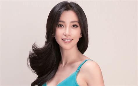 气质美女李冰冰代的迷人笑脸 - 素材公社 tooopen.com