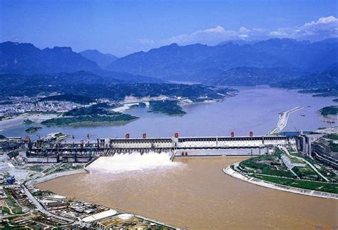 长江三峡是指哪几个的总称，请问长江三峡是指什么的总称？ - 综合百科 - 绿润百科