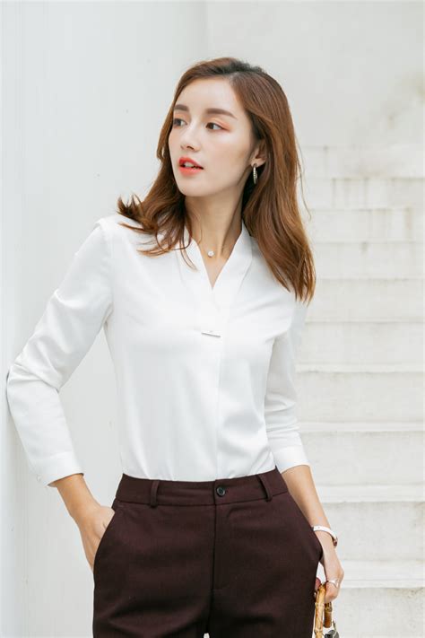 2021夏装新款韩版胸前交叉系带套头女装短袖针织衫纯色上衣女-阿里巴巴