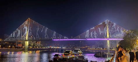 港珠澳大桥四大“钢铁侠”，两座“中国结”，三只“白海豚”，为基建狂魔的超级战队和超级绝活点赞！ - 知乎