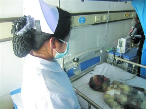 广州小学教师被曝体罚患哮喘女童 导致其吐血留下后遗症 警方介入_腾讯视频