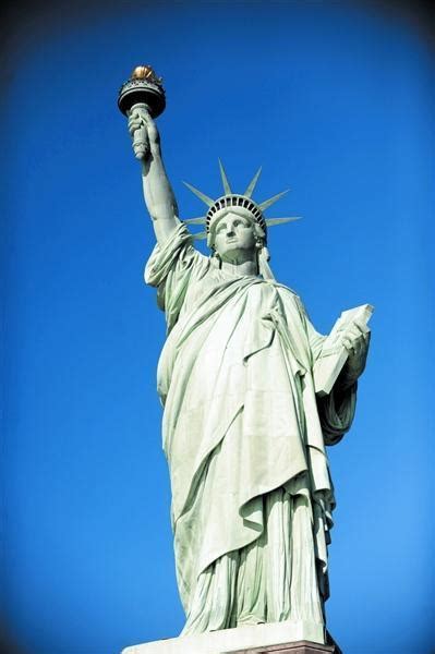 法国为何送给美国自由女神像？ | 法语角（Le Coin Français） - 法语话题