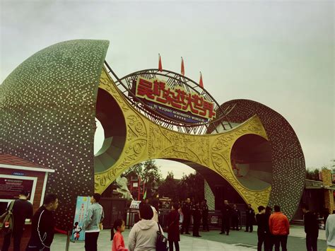 第十八届中国吴桥国际杂技艺术节在沧州闭幕_手机新浪网