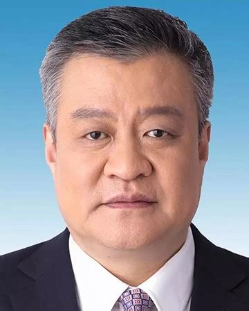 江苏省副省长王江将出任中国银行行长 山财毕业曾执教15年