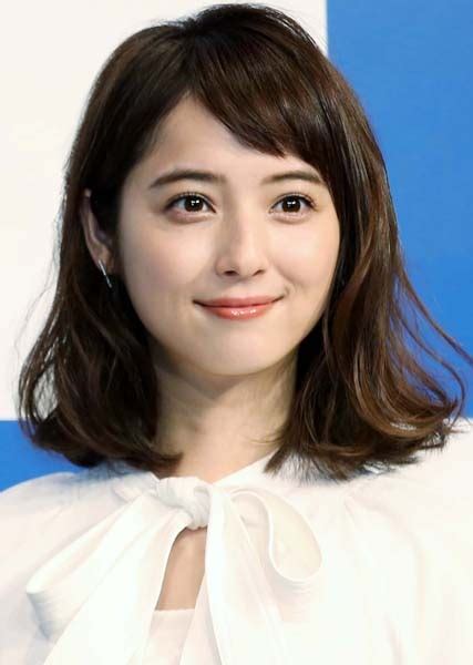佐佐木希周迅入围2012全球“百大最漂亮面孔女星” --日本频道--人民网