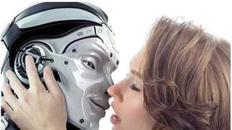 日本“男性机器人”来了，获得广大女性的芳心，功能比真人厉害！_腾讯视频