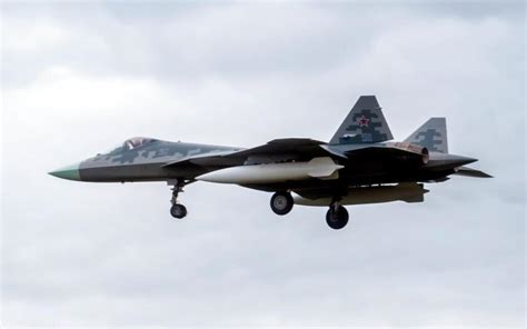 俄媒：量产型苏-57交付工作启动，今年获得两架_军事_中华网